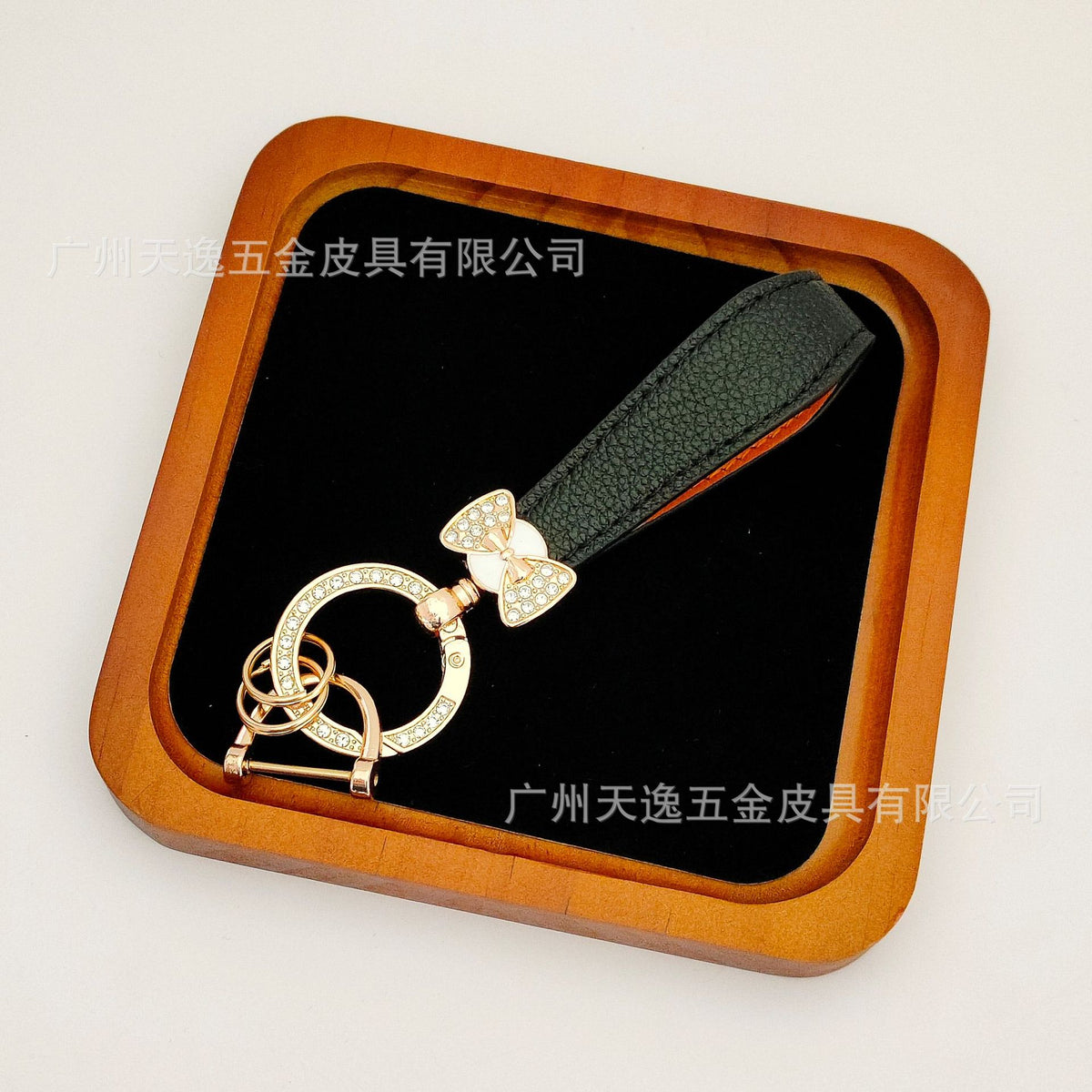 Golden Hardware-Black