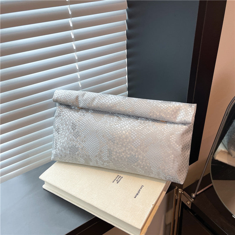 Trendy 2025 Autumn New High-Value Frosted Texture Envelope Bag Fashionable Elegant Clutch for Women