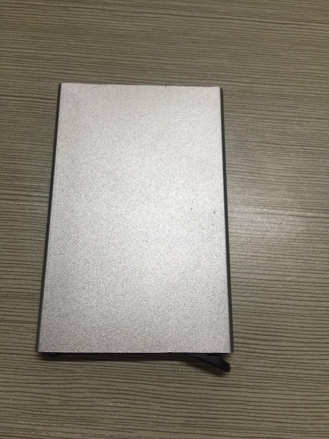 Silver-gray / 95*63*9MM