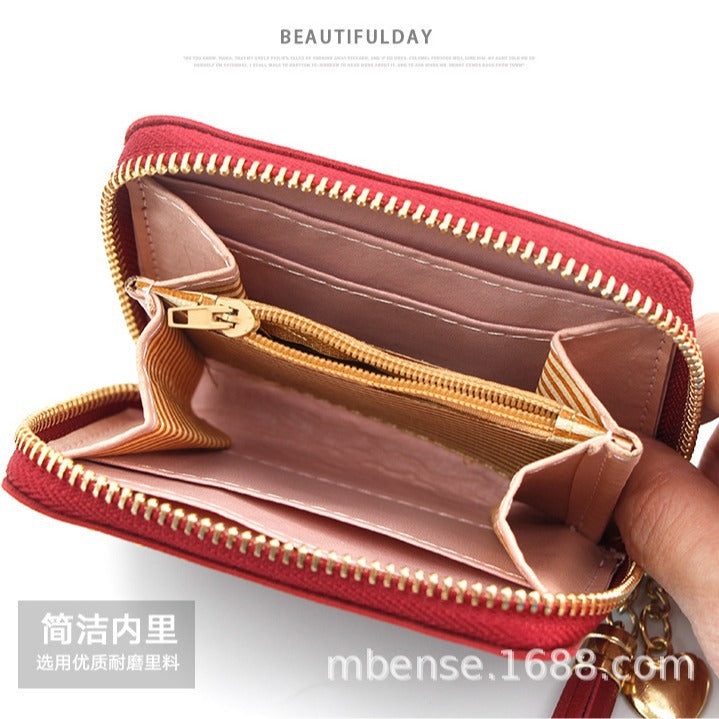 Small fashionable universal short wallet with tassels, chain with zipper, card holder, Korean style