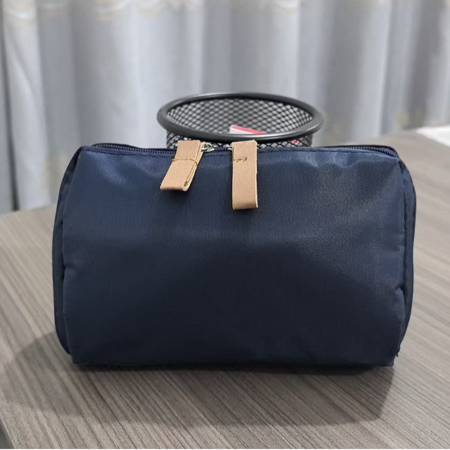Lipstick, shoulder bag for leisure, capacious waterproof bag, cosmetic bag, handheld travel bag, Kor