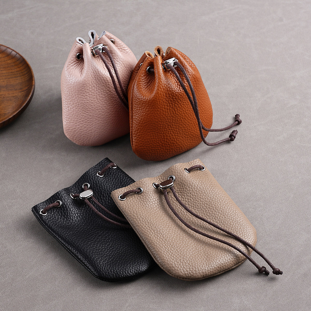Leather wallet, organizer bag, card holder, cards, storage system, drawstring, genuine leather