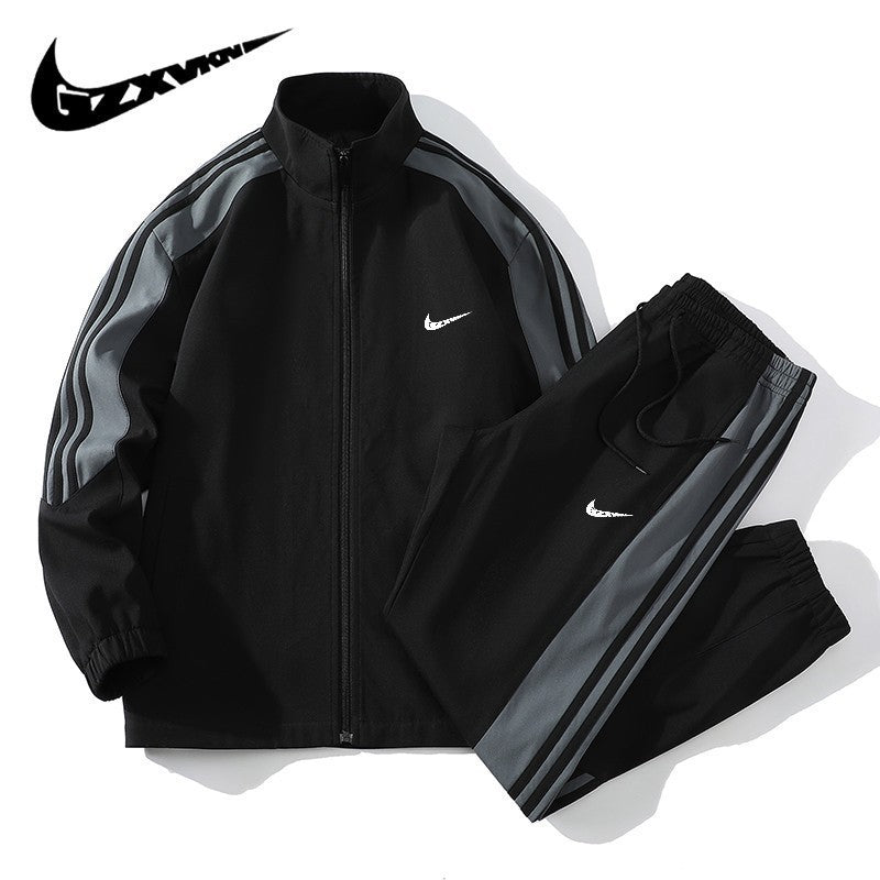 Black / M