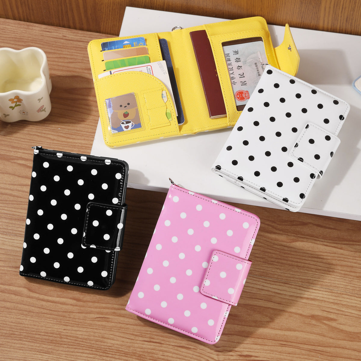 Korean-style ins-inspired polka dot passport holder, unique design card holder, simple multi-functio