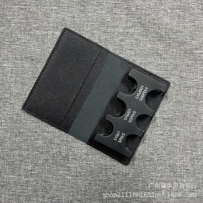 Black cross pattern / 14*